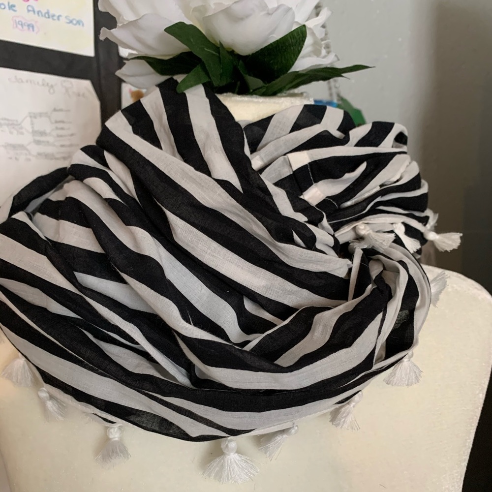 ♻️ J Crew infinity scarf